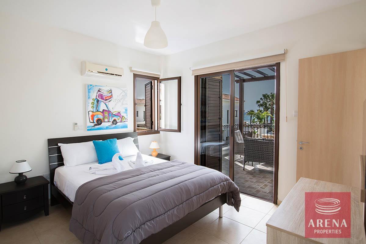 16-Villa-with-pool-in-Ayia-Thekla-6241