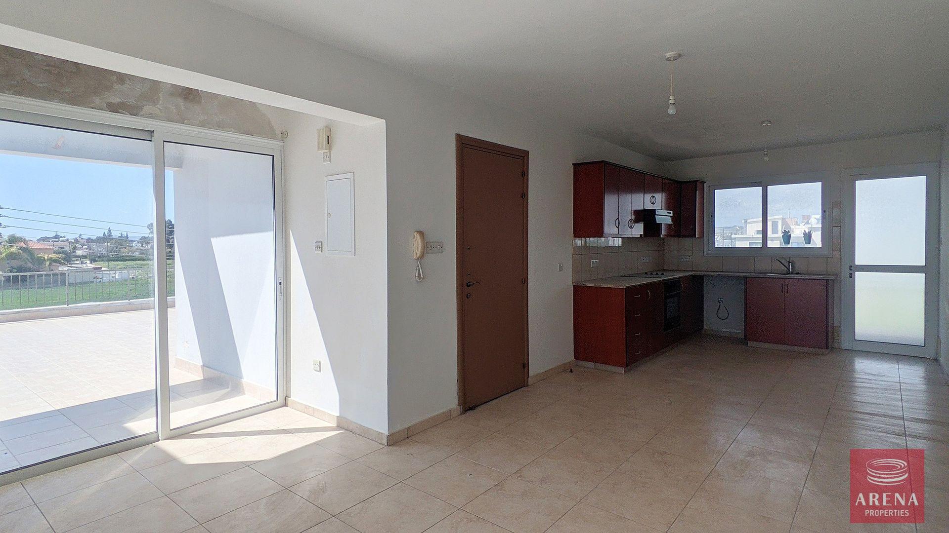 16-building-in-kiti-8178