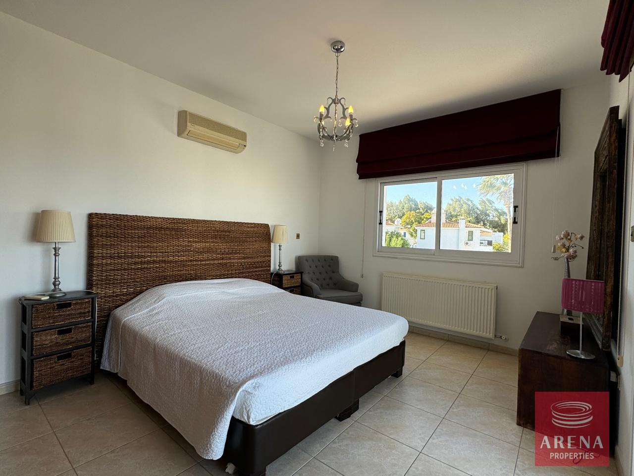 16-villa-for-rent-in-kapparis-8948