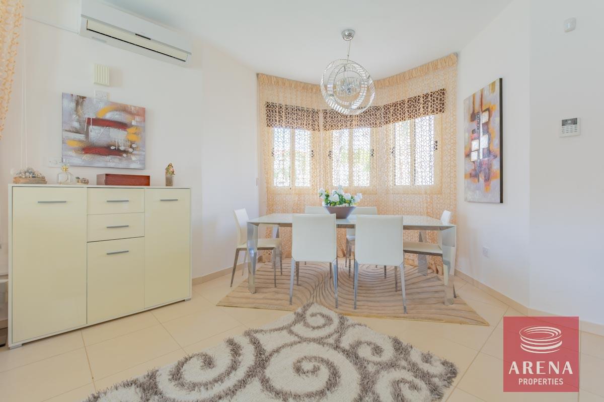 16-villa-for-sale-in-Pernera-6133