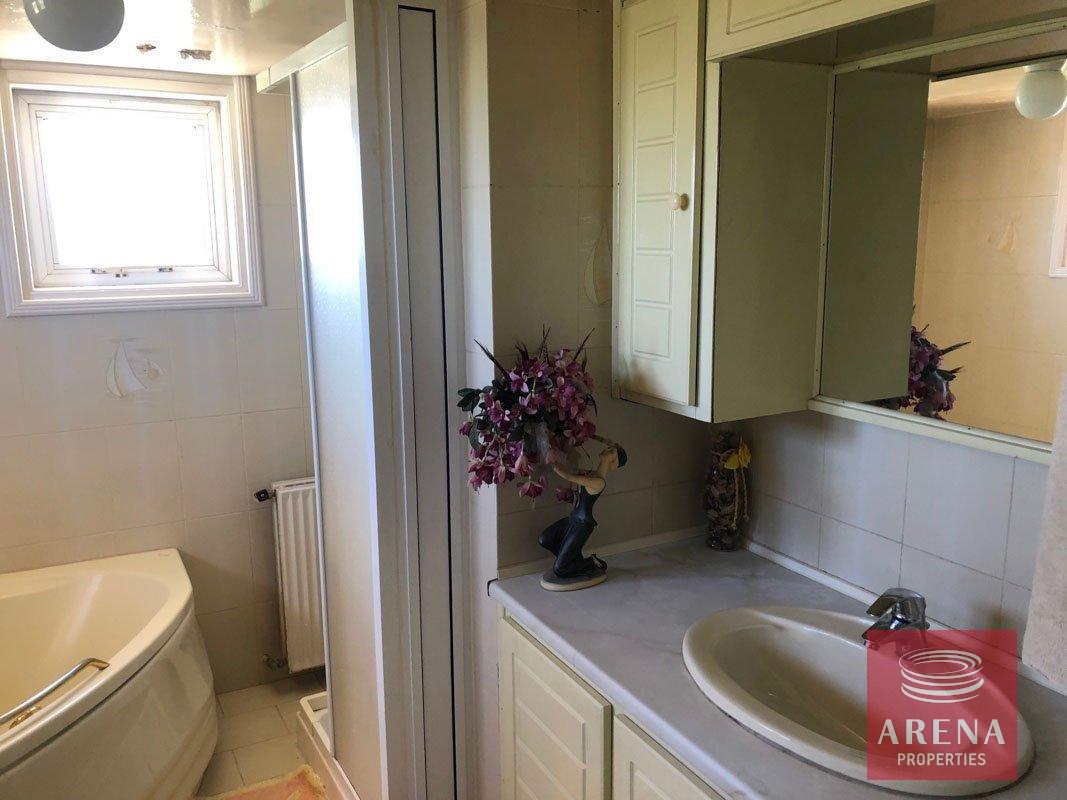 16-villa-in-paralimni-5163