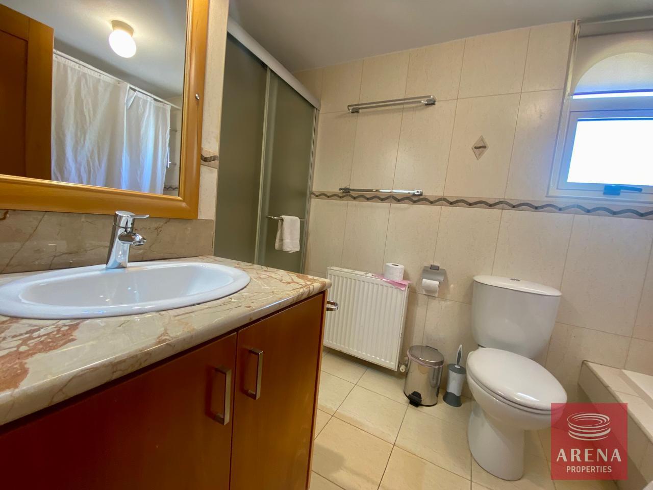 17-1-3-BED-VILLA-IN-cape-greco-8112-3