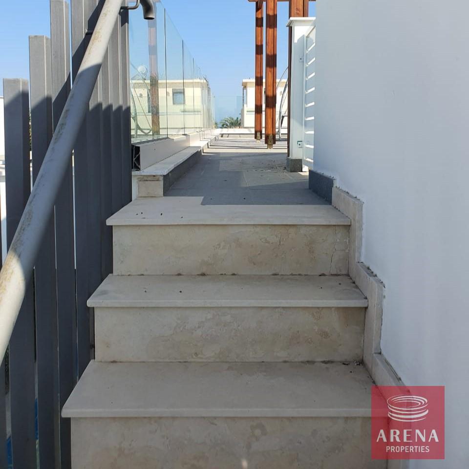 17-3-BED-VILLA-DEKELIA-7727-1