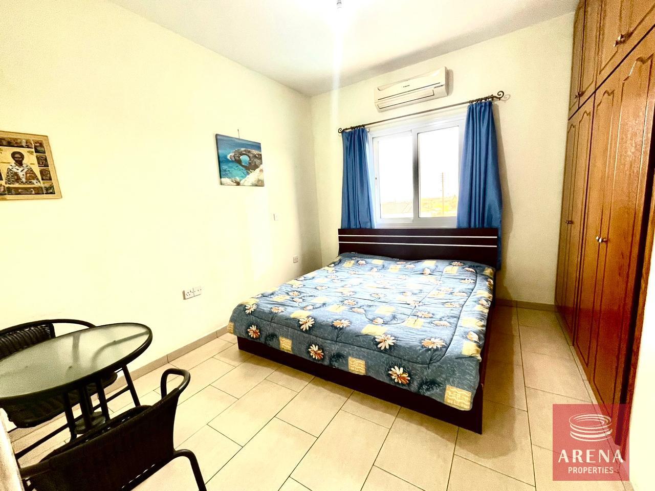 17-3-BED-VILLA-FRENAROS-8586