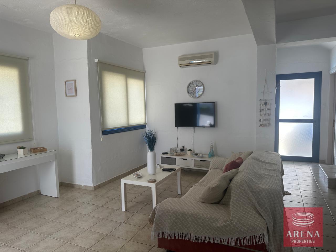 17-3-BED-VILLA-IN-AYIA-TRIADA-8083
