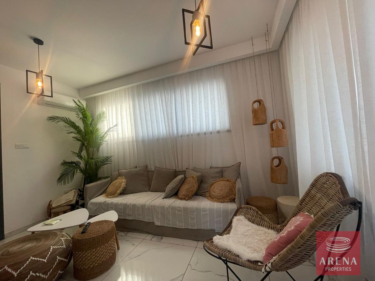 17-3-BED-VILLA-KAPPARIS-FOR-RENT-8135