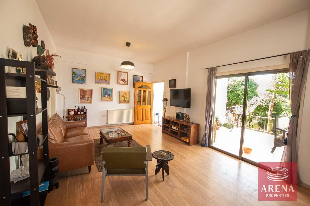 17-3-BED0BUNGALOW-PARALIMNI-5378-2