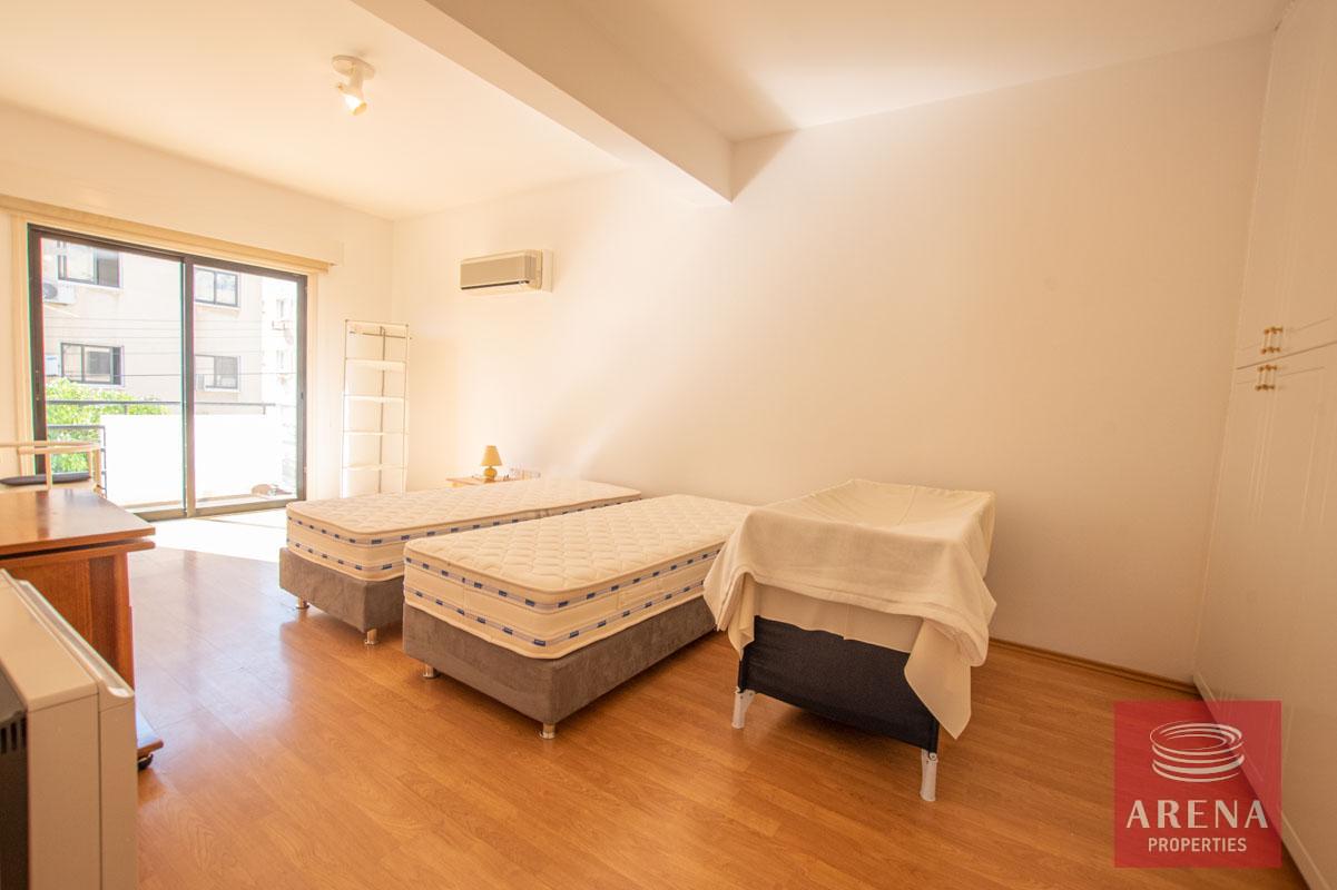 17-3-Bed-Townhouse-inMakenzy-5868-3