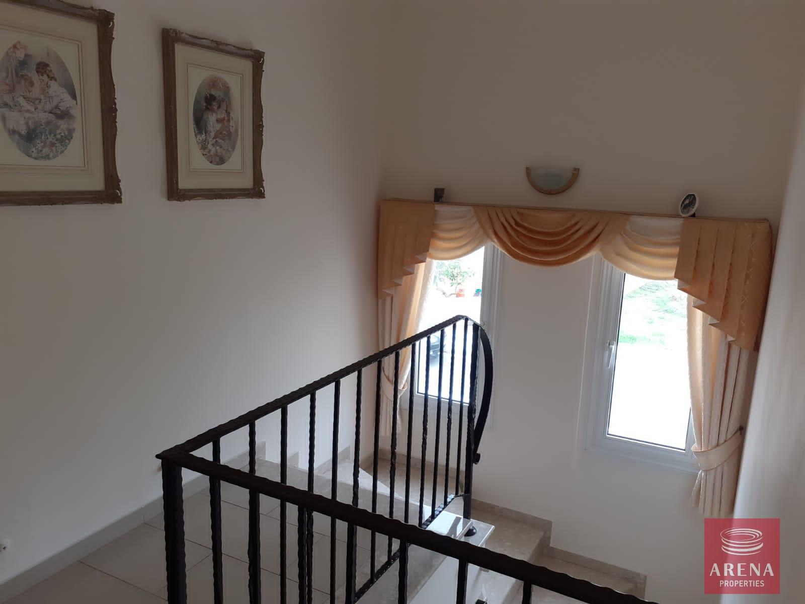 17-3-bed-villa-for-sale-in-paralimni-7454