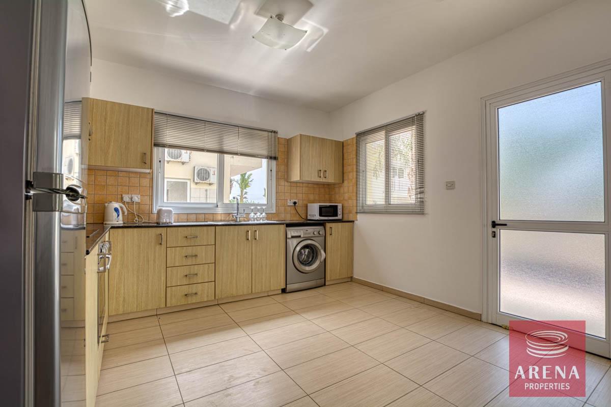 17-3-bed-villa-in-ayia-napa-7551-1