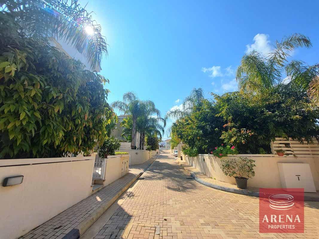 17-3-bed-villa-in-cape-greco-8104-1