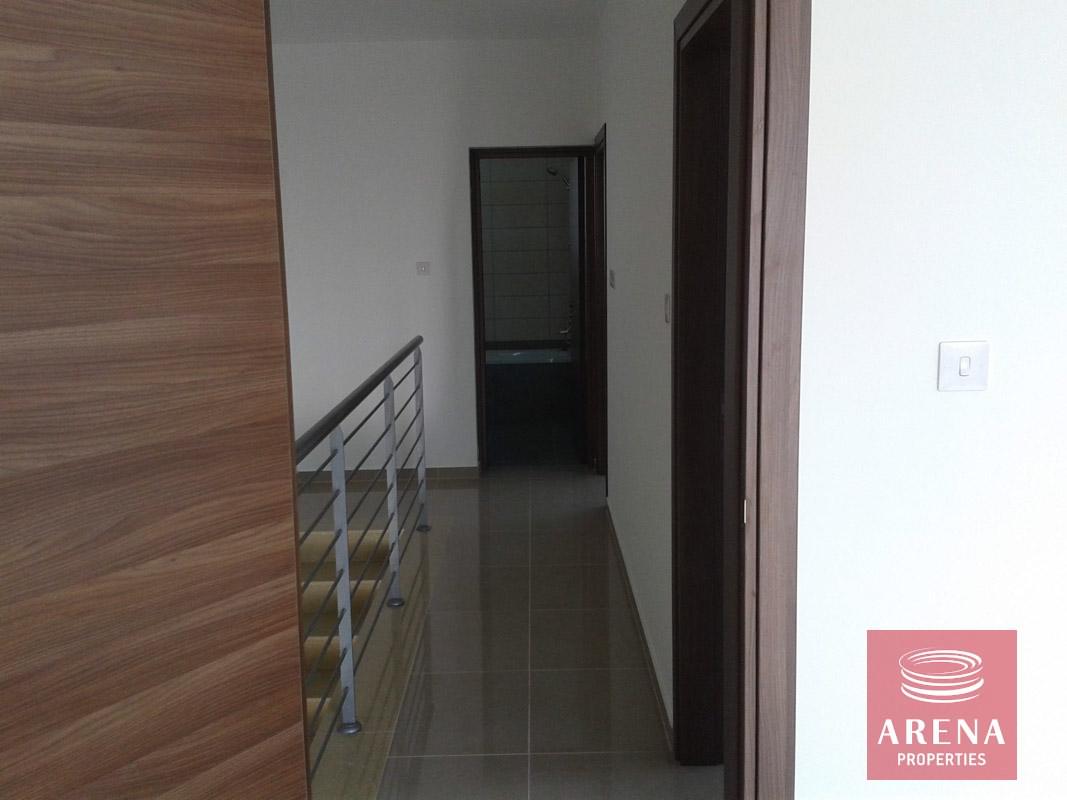 17-HOUSE-IN-OROKILINI-6129