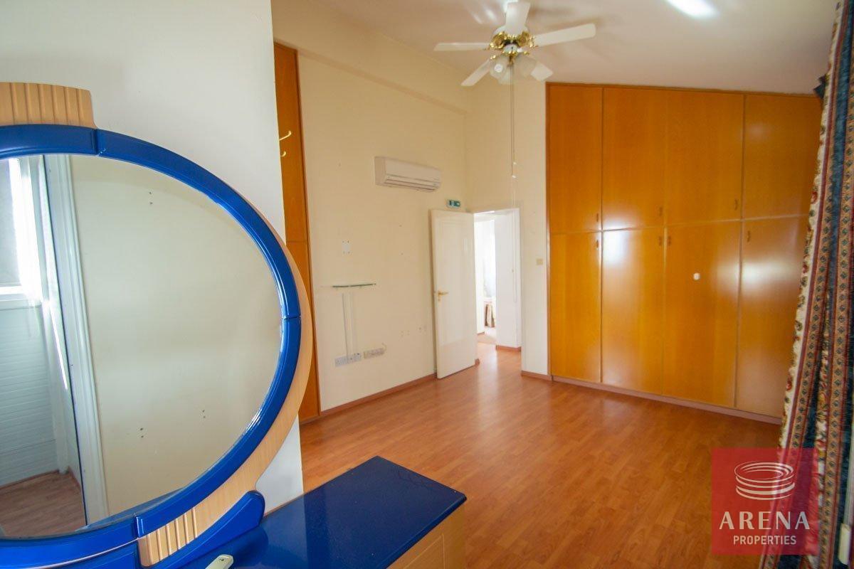 17-House-in-Paralimni-5409-2