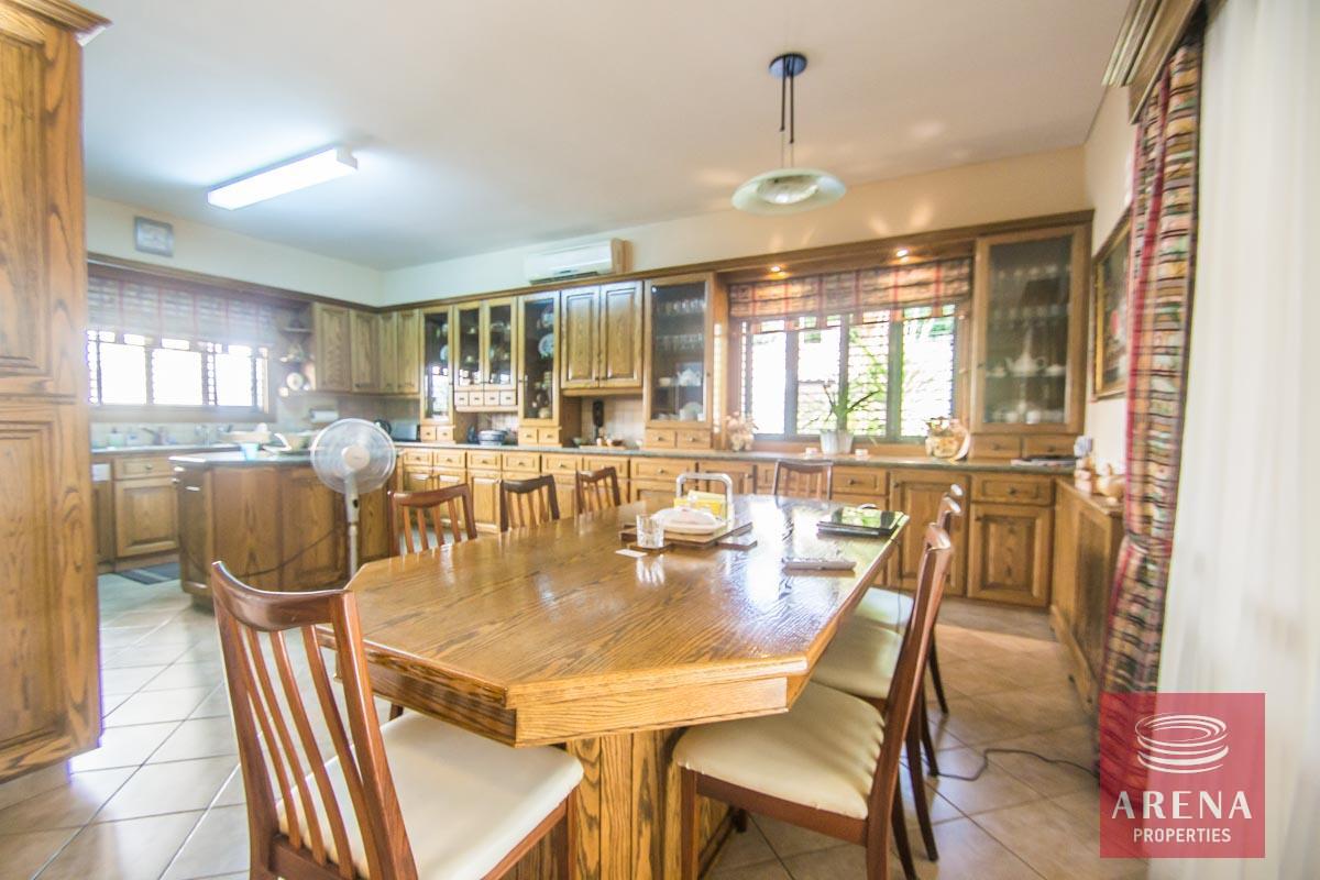 17-VILLA-IN-FANEROMENY-3803