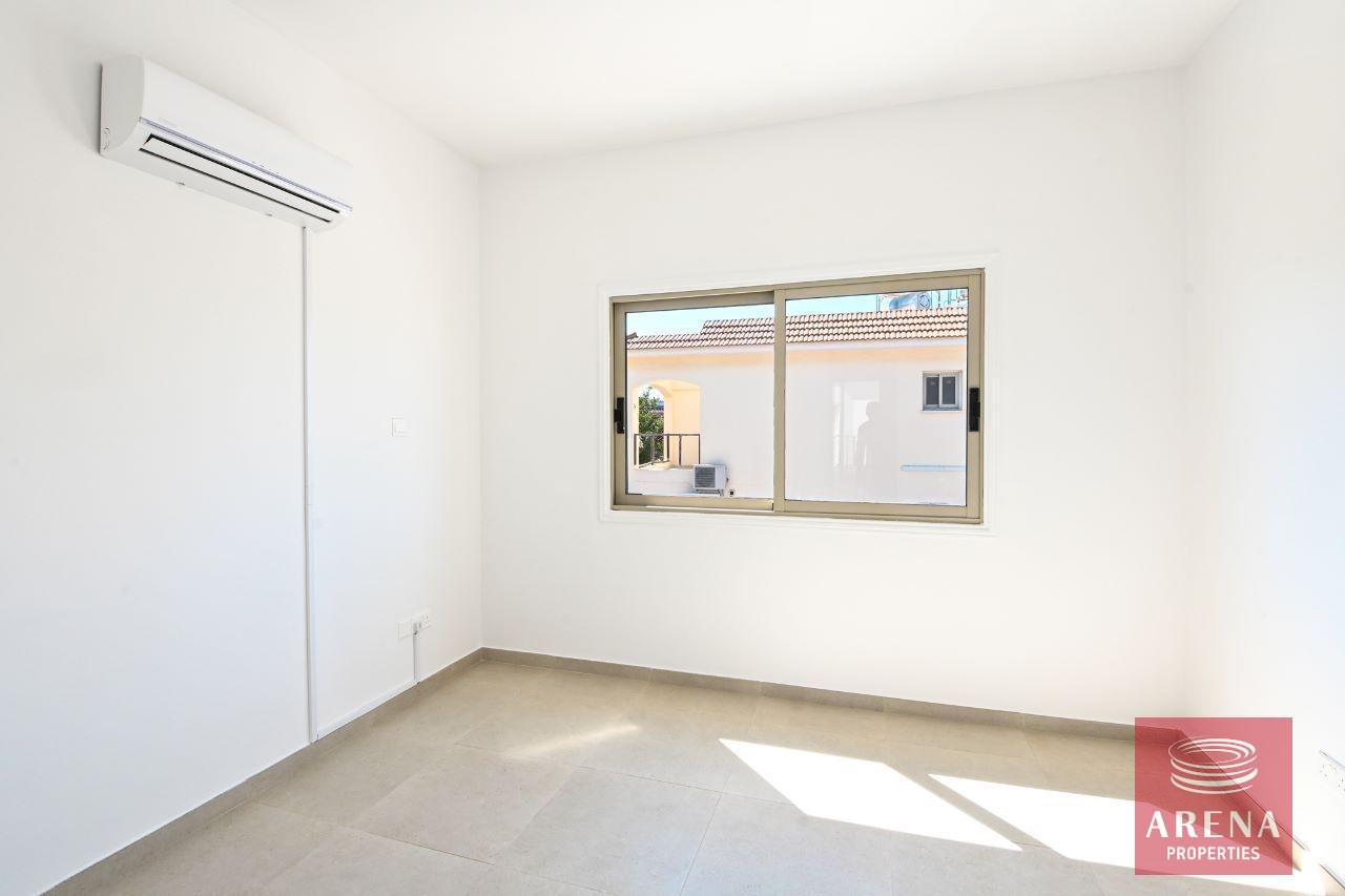 17-VILLA-IN-PERVOLIA-7260-1