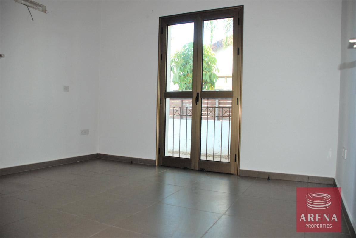 17-bungalow-in-ayia-thekla-5831