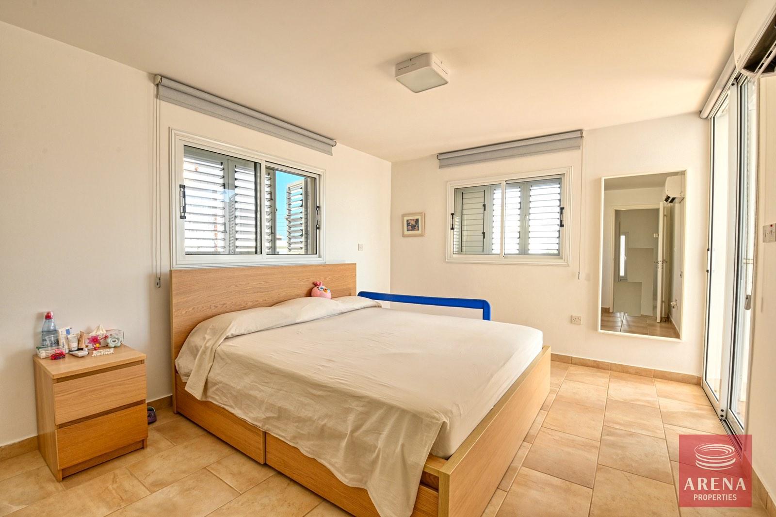 17-house-with-deeds-in-Parali