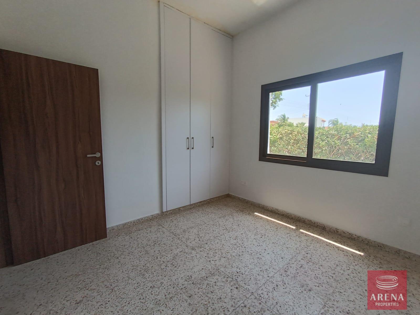 17-houses-in-pervolia-8297