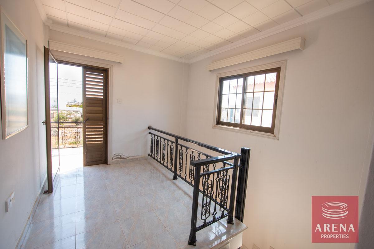 17-villa-in-ayia-thekla-5652-1