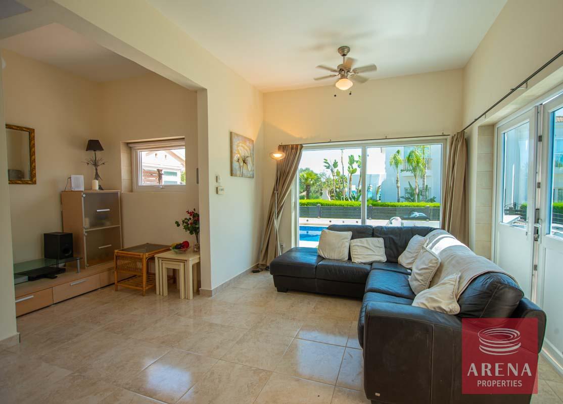 17-villa-in-ayia-thekla-5736-2