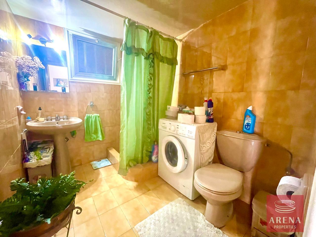 18-3-BED-TH-IN-SOTIROS-8141