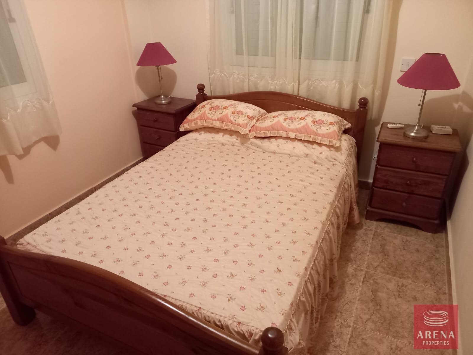 18-3-BED-VILLA-FOR-RENT-FRENAROS-8606