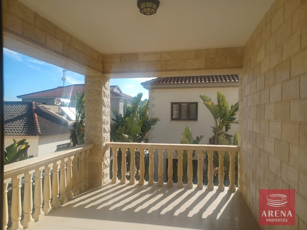 18-3-BED-VILLA-VRYSOULLES-9128