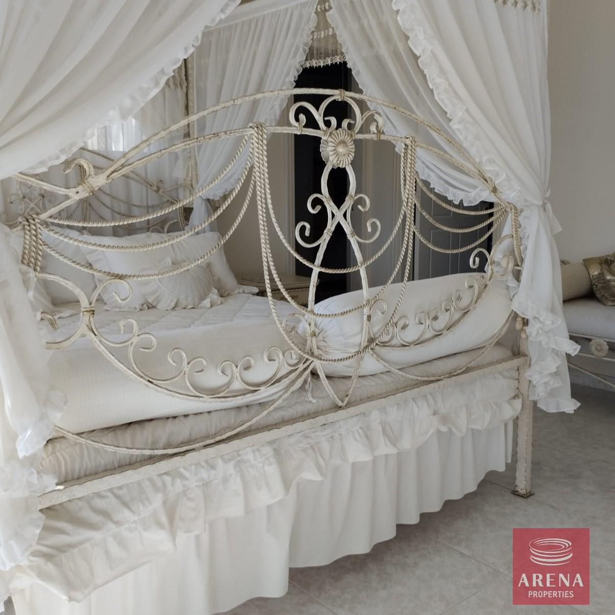 18-6-BED-VILLA-KOKKINES-7499