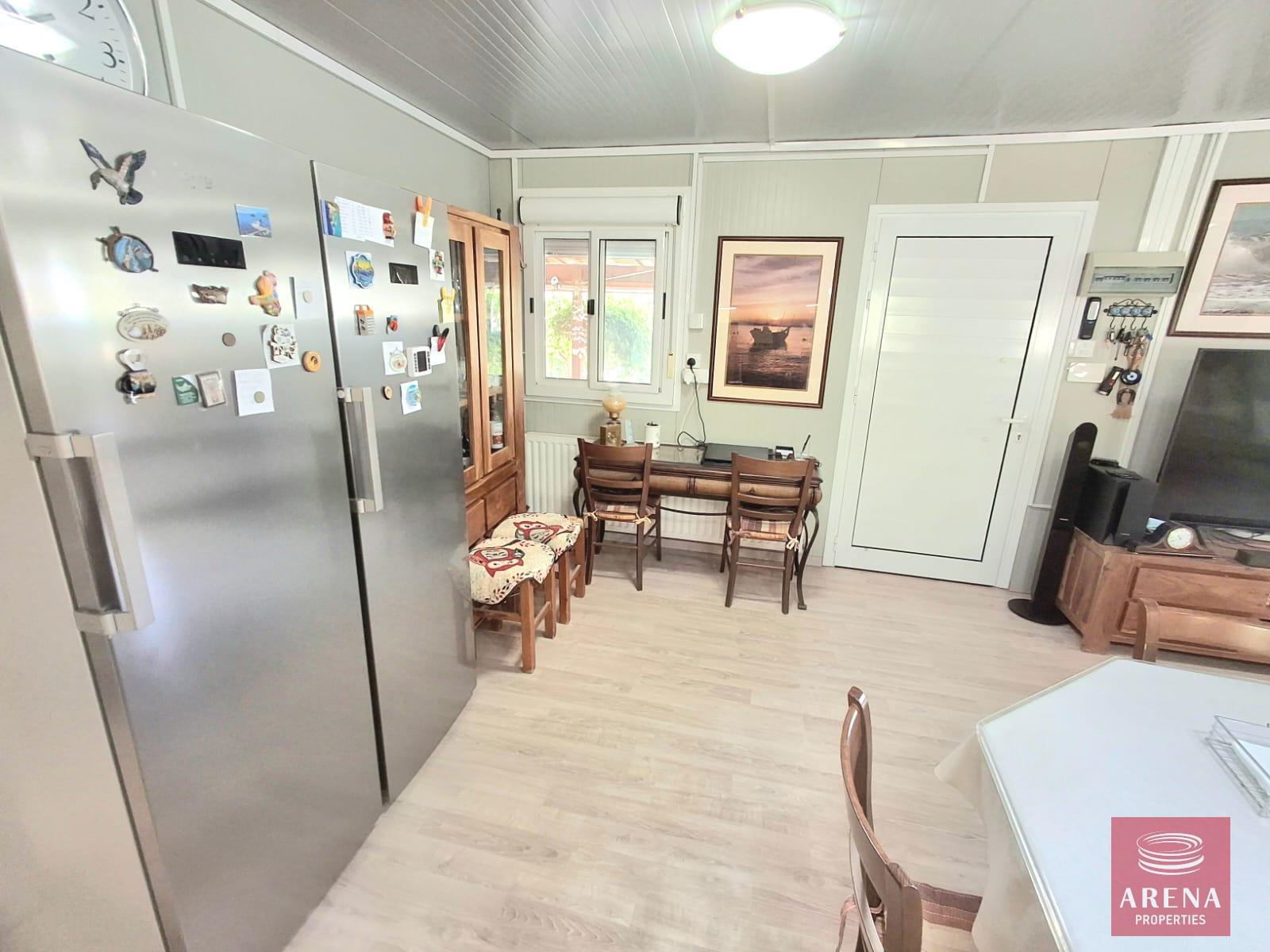 18-BUNGALOW-IN-ALETHRIKO-8835