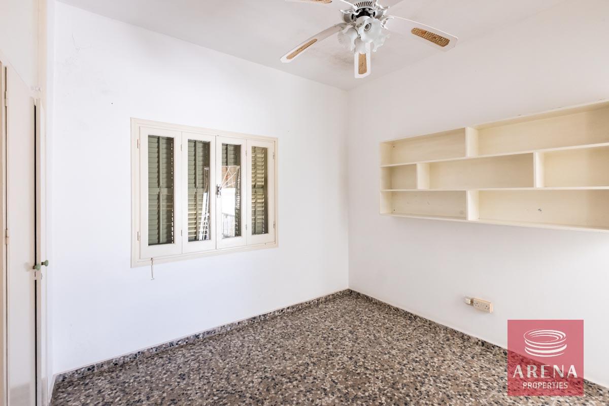 18-House-in-paralimni-5661-1