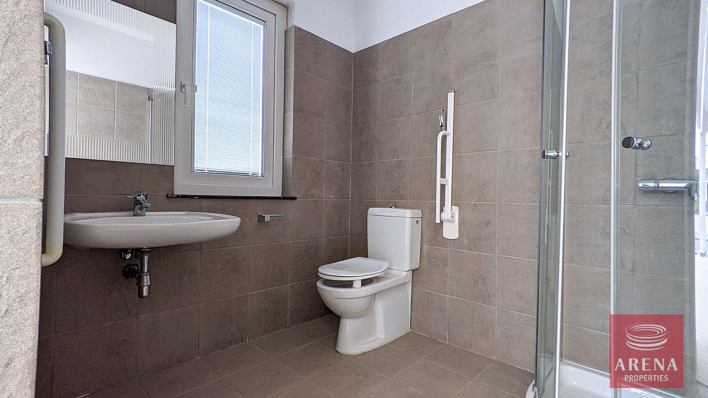 18-RESIDENTIAL-BUILDING-FOR-SALE-6667