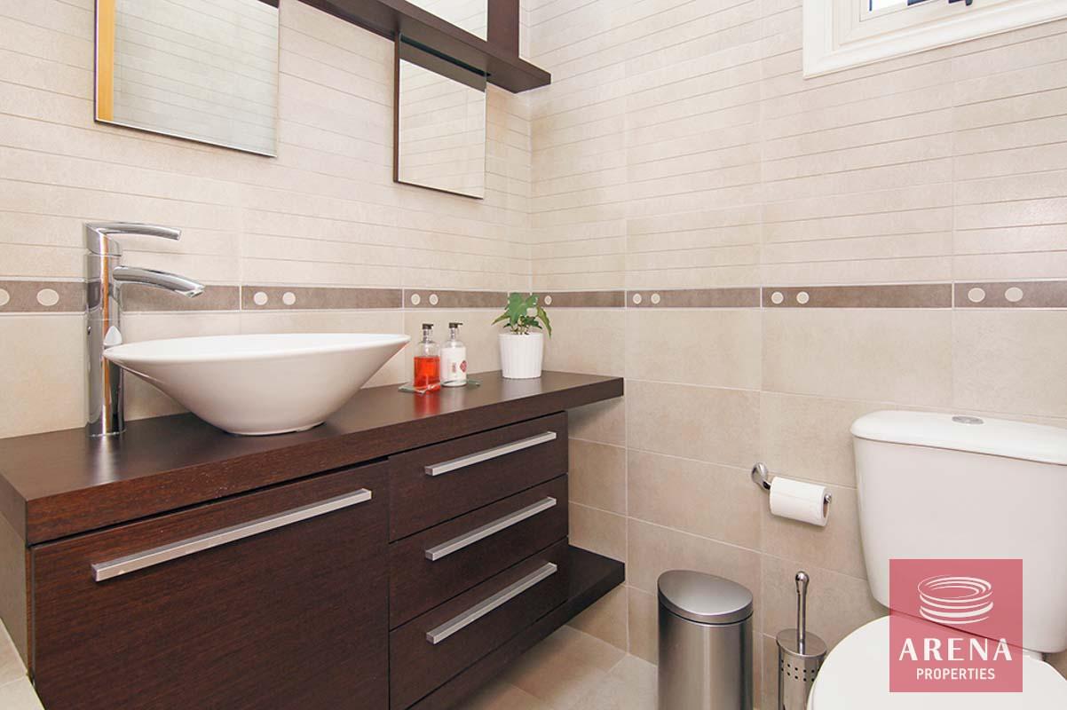 18-VILLA-IN-PERNERA-6565-1