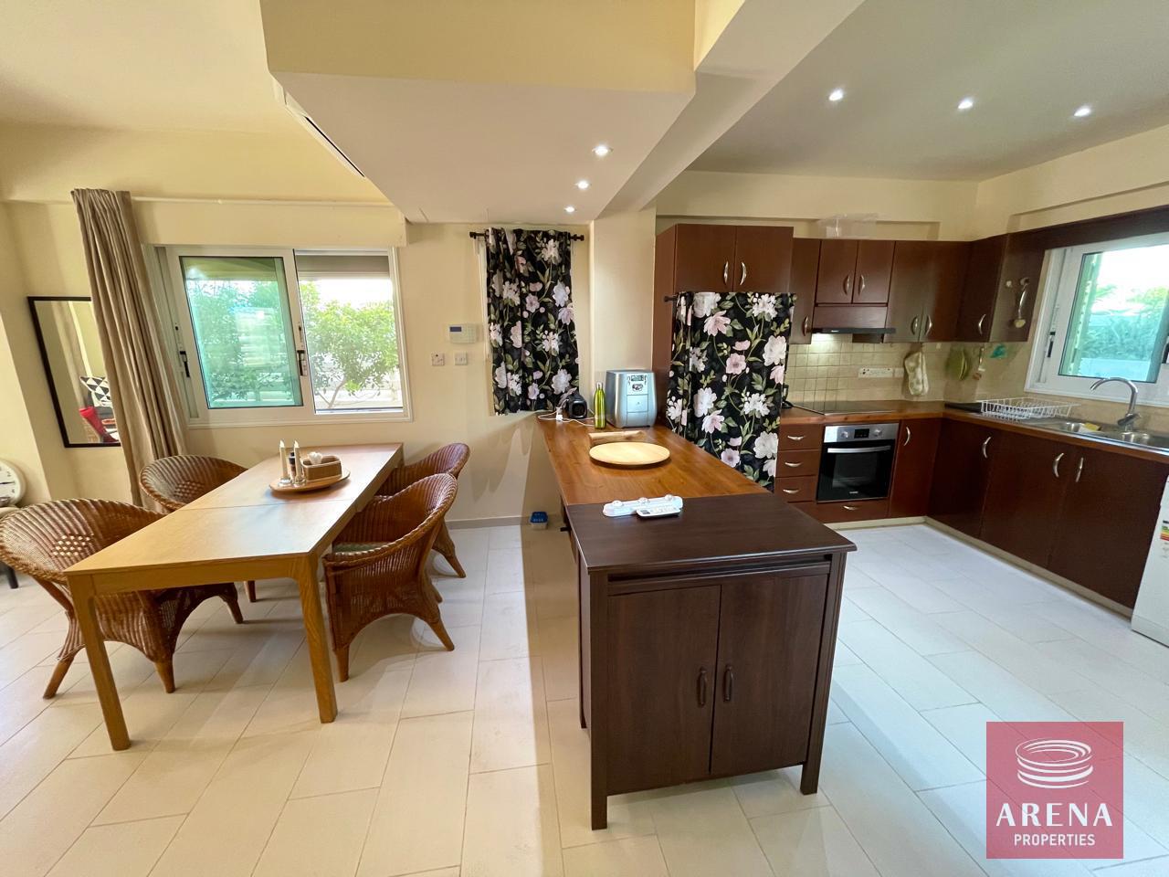 18-VILLA-IN-PERVOLIA-8654