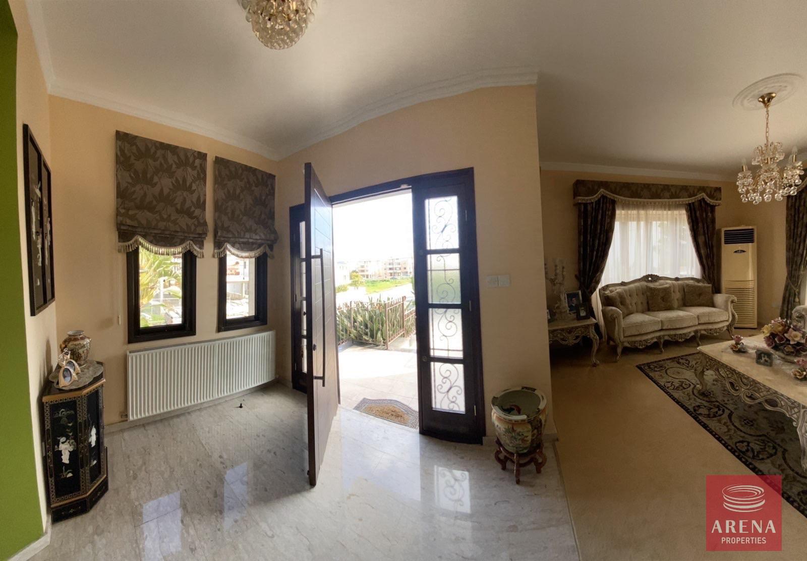 18-Villa-4-bed-Aradippou-5357-2