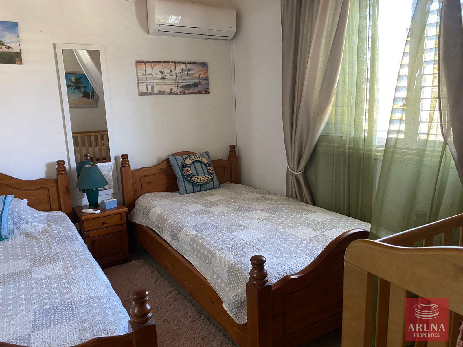 19-2-BED-HOUSE-IN-PERVOLIA-8986