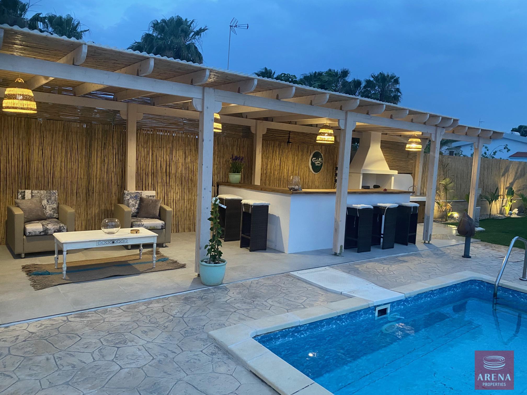 19-3-BED-BUNGALOW-FOR-RENT-IN-PERVOLIA-7032