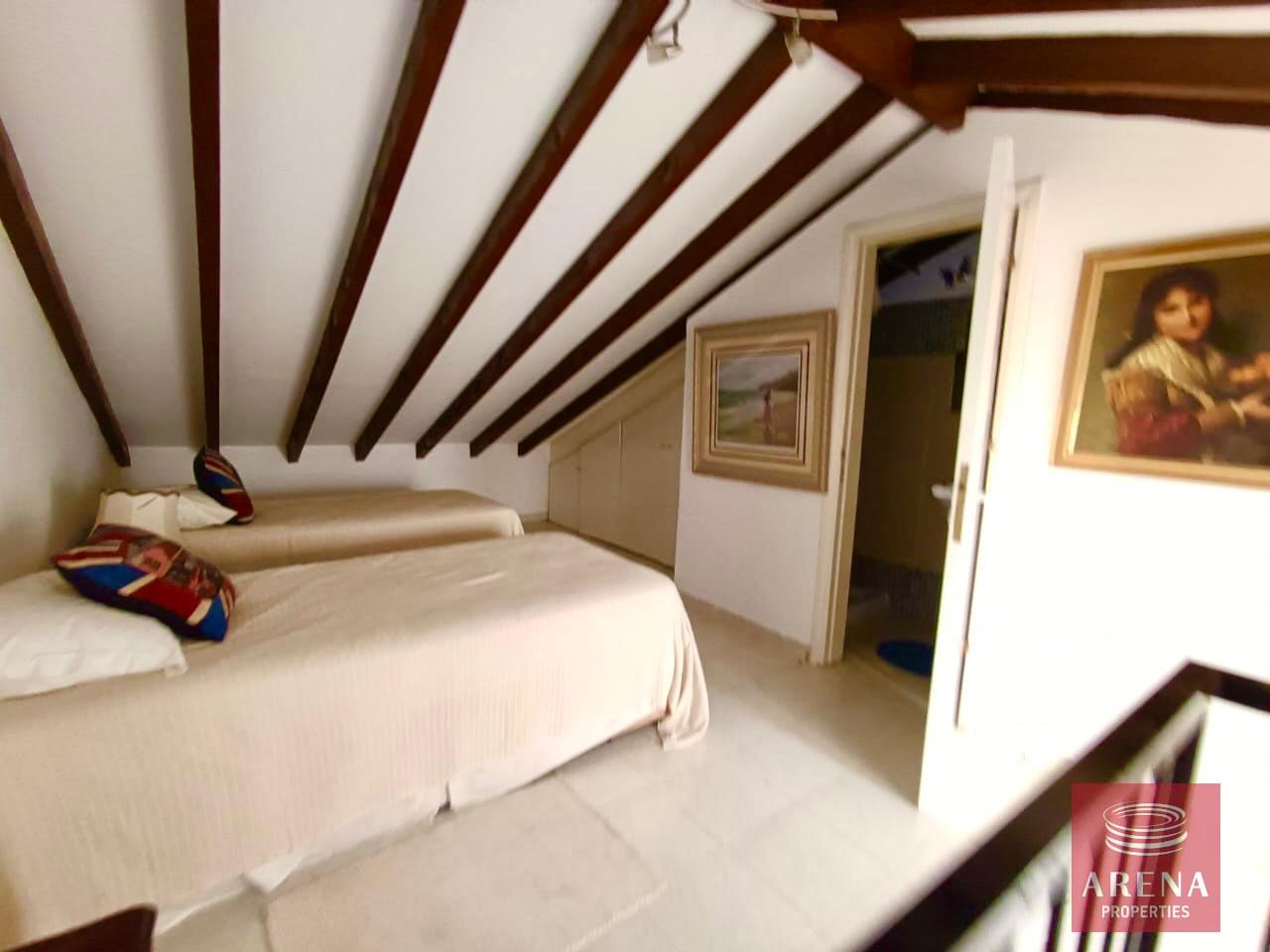 19-3-BED-TH-FOR-SALE-IN-PYLA-8012-1