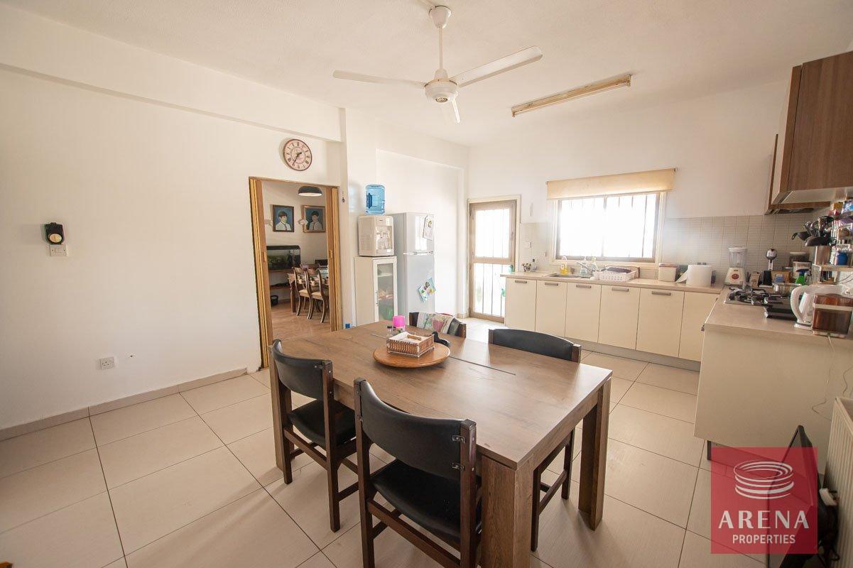 19-3-BED0BUNGALOW-PARALIMNI-5378-2