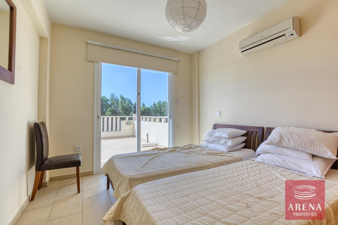 19-3-bed-apartment-in-Kapparis-with-Deeds-6072-2