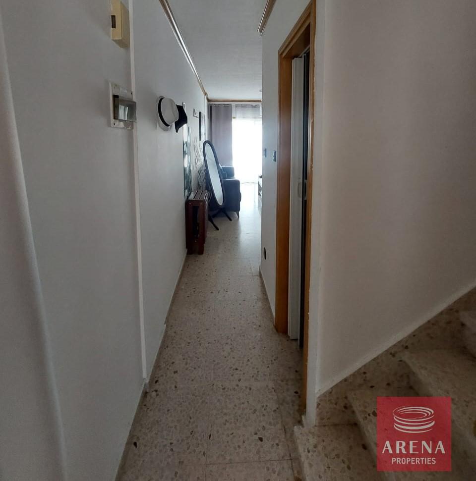 19-3-bed-th-livadia-8173