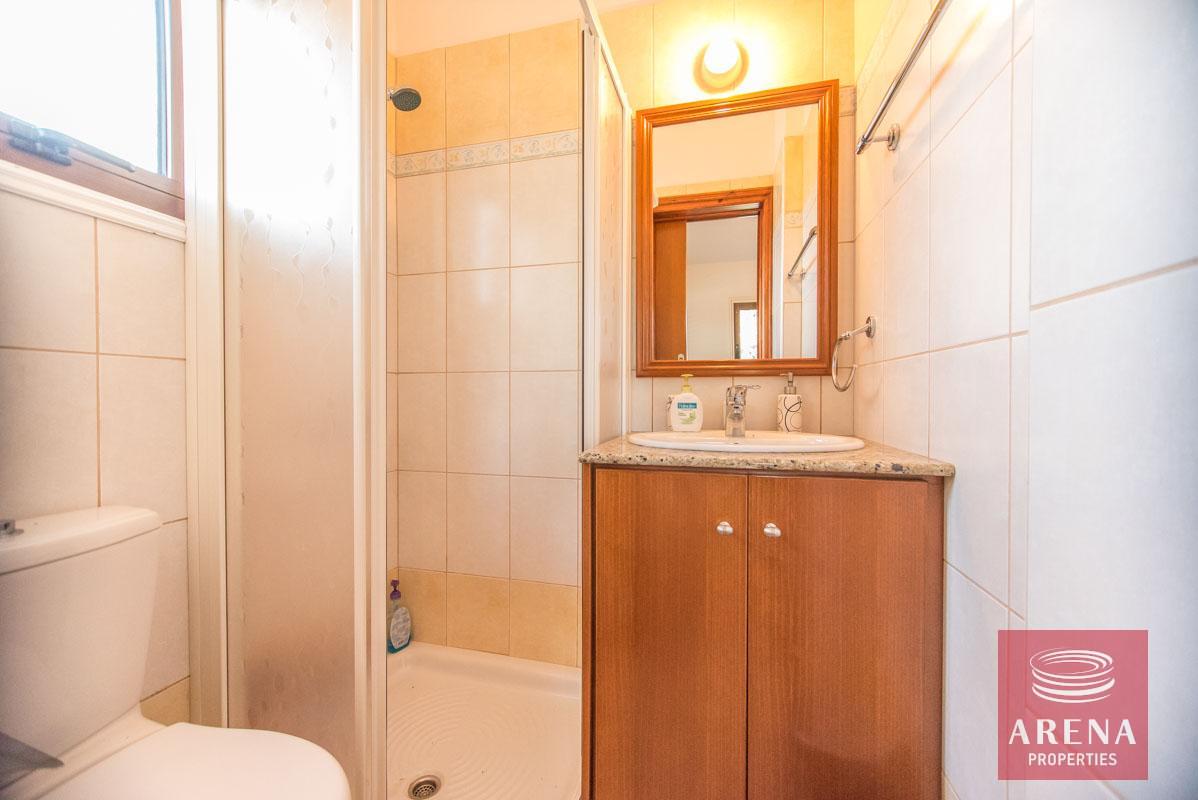 19-3-bed-villa-for-sale-in-ayia-triada-en-suite