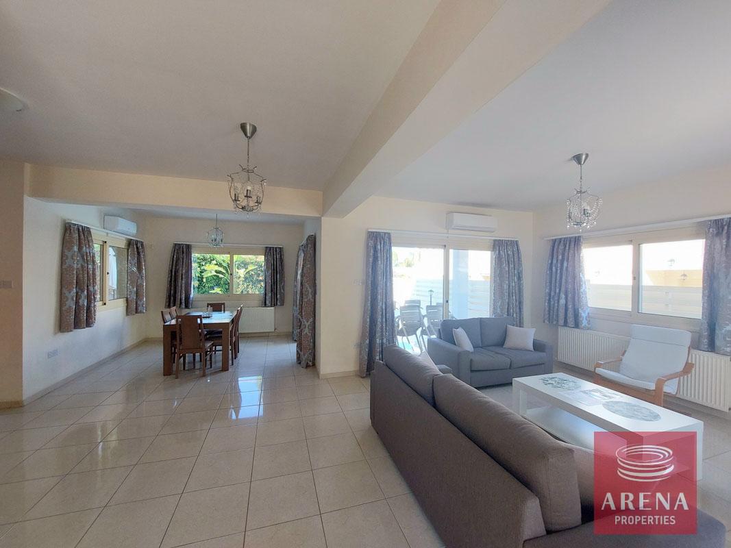 19-3-bed-villa-in-cape-greco-8104-2