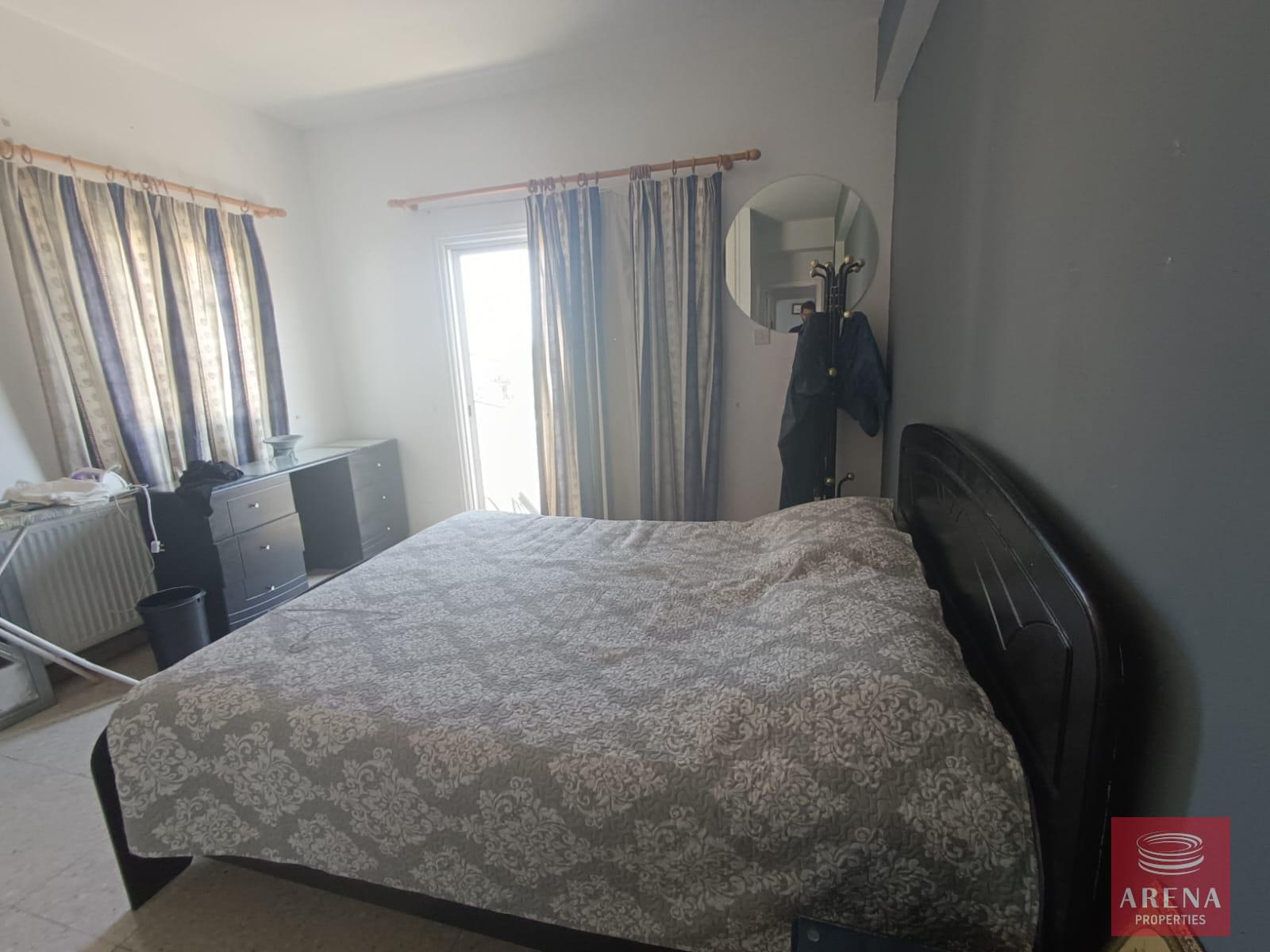 19-4-BED-HOUSE-IN-LARNACA-8013-4