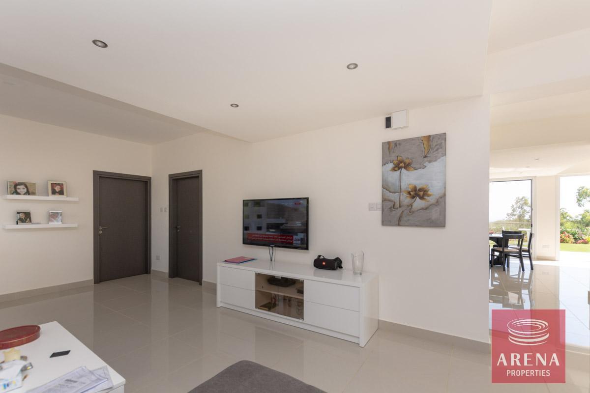 19-4-Bed-villa-in-Protaras-6036-1