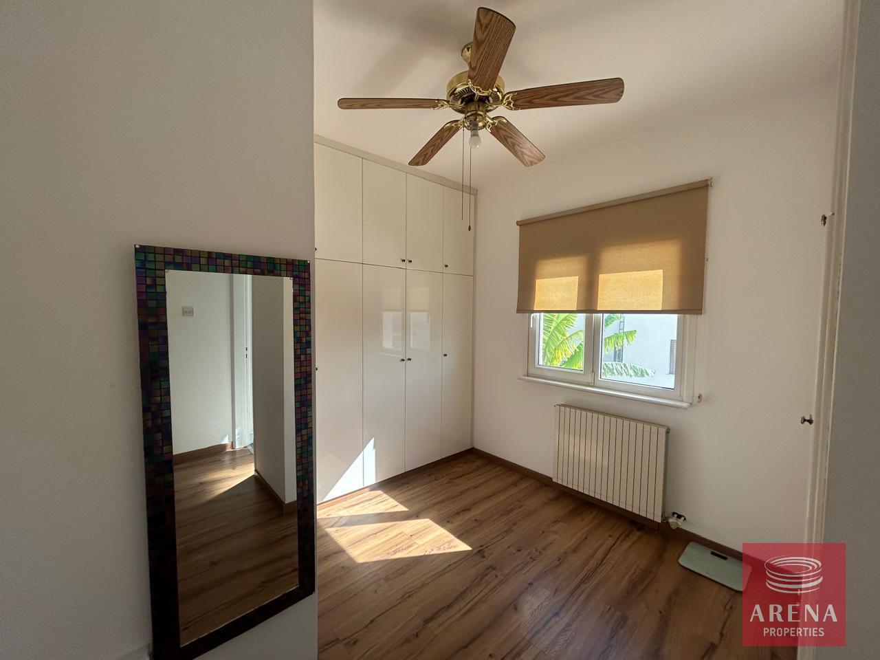 19-5-BED-VILLA-IN-LARNACA-8878