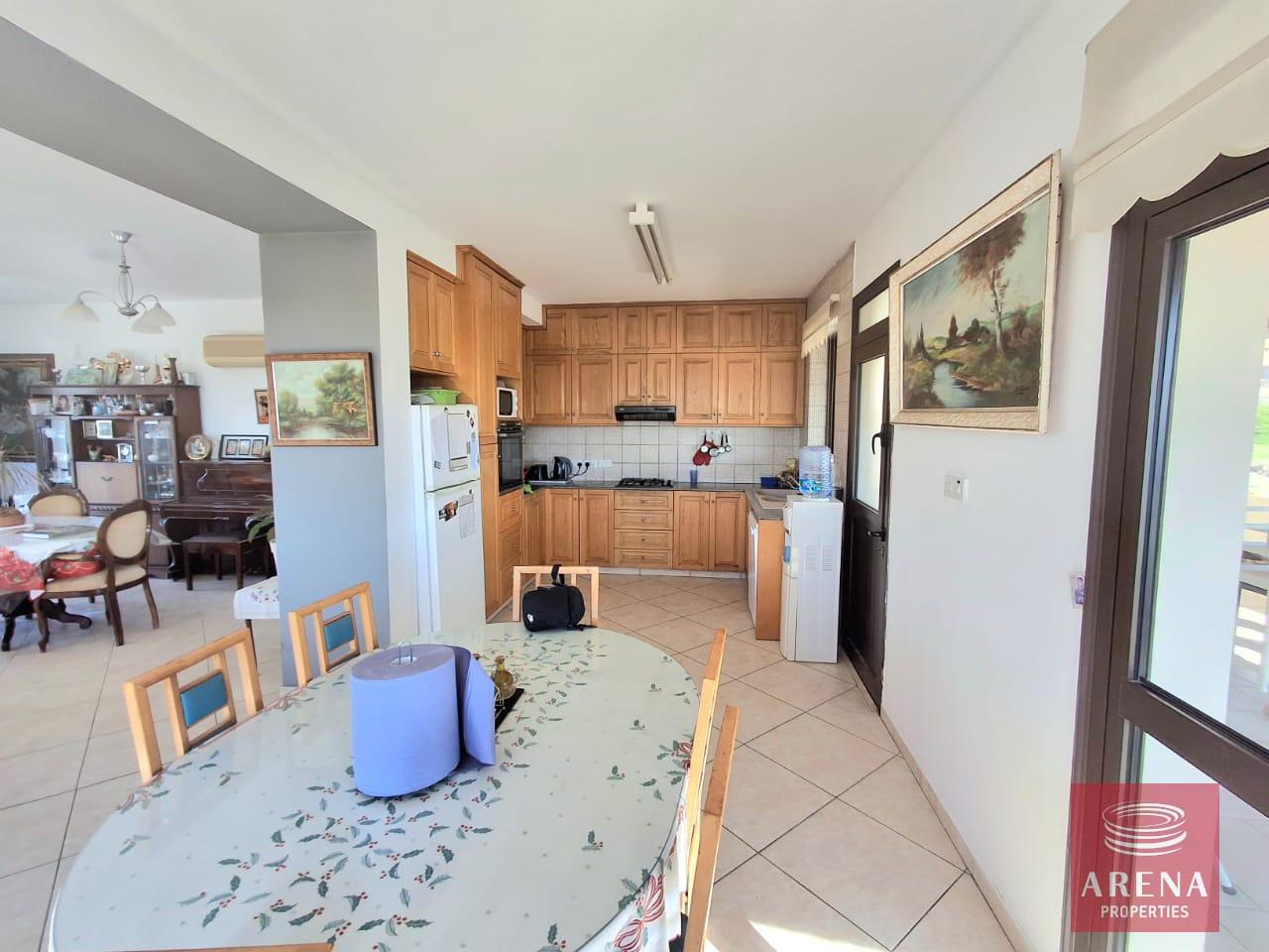 19-7-BED-VILLA-KALAVASSOS-9083