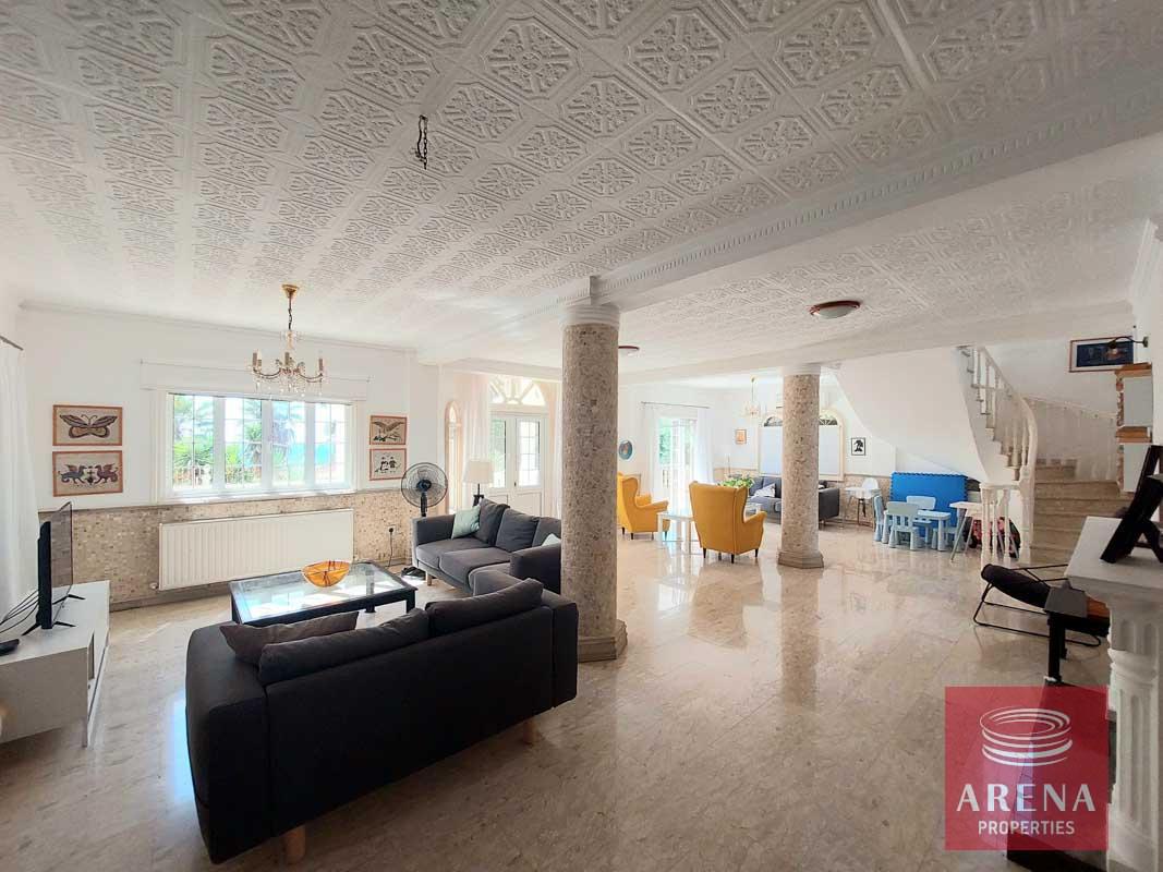 19-VILLA-IN-AYIA-NAPA-6501