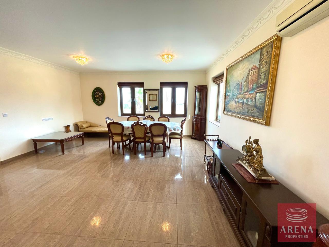 19-VILLA-IN-PROTARAS-9236