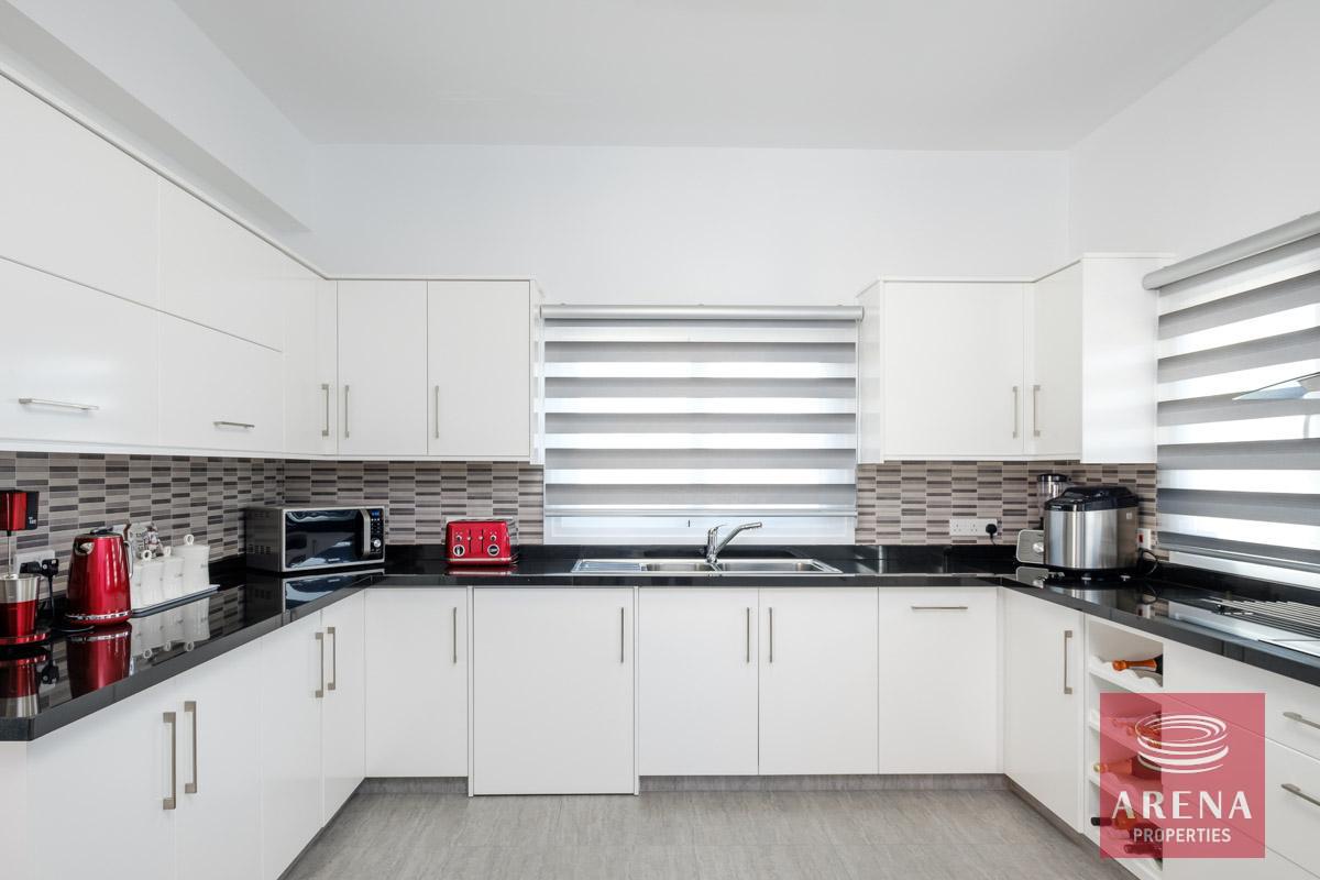 19-bungalow-vrysoulles-to-buy