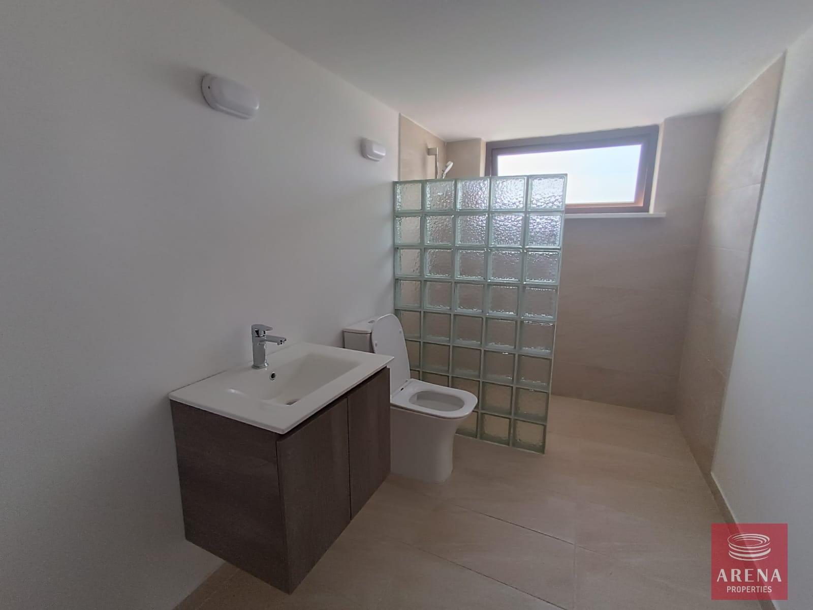 19-houses-in-pervolia-8297